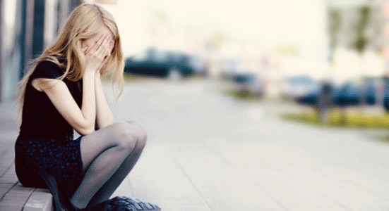 Por qué Ella Nunca Asume la Culpa en una Relación?